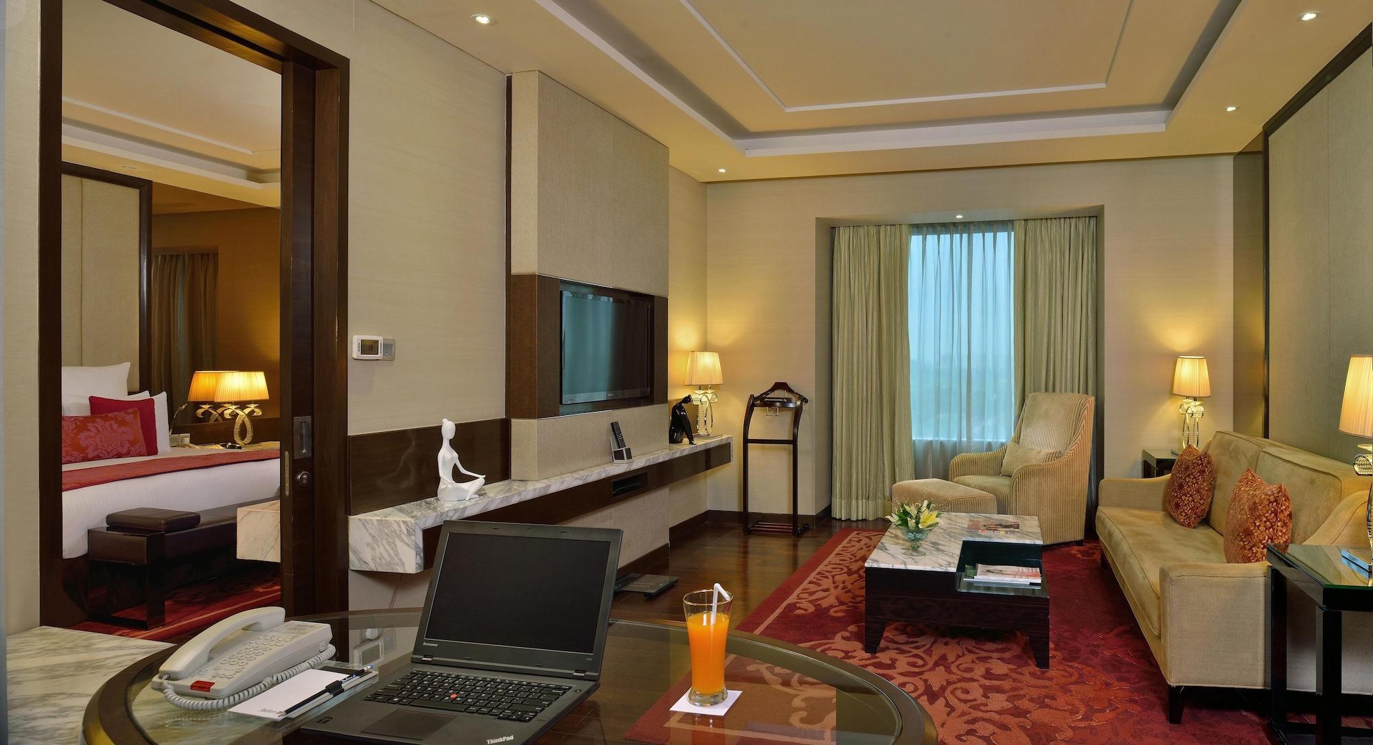 Hotel Radisson Blu Jaipur Extérieur photo