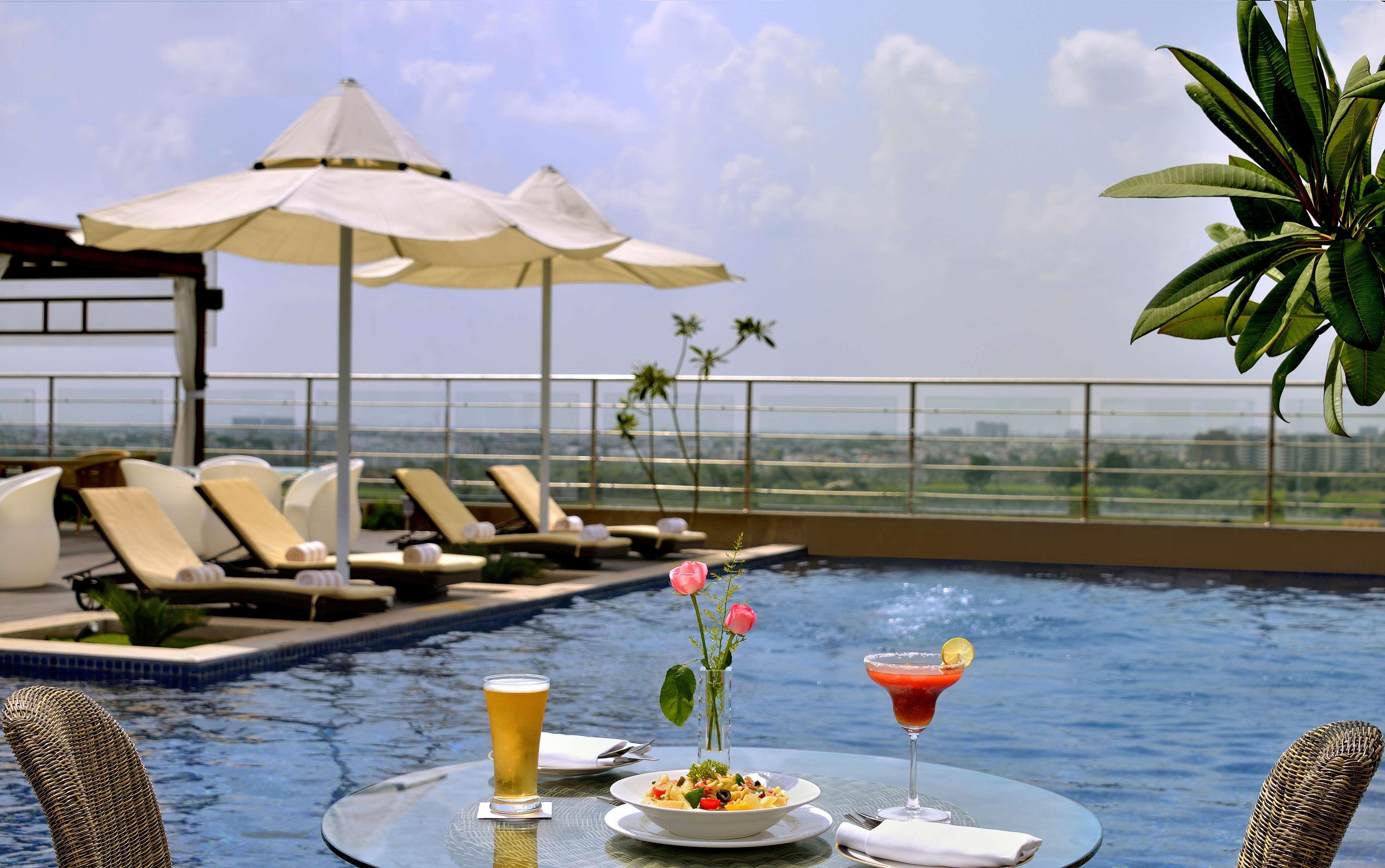 Hotel Radisson Blu Jaipur Extérieur photo